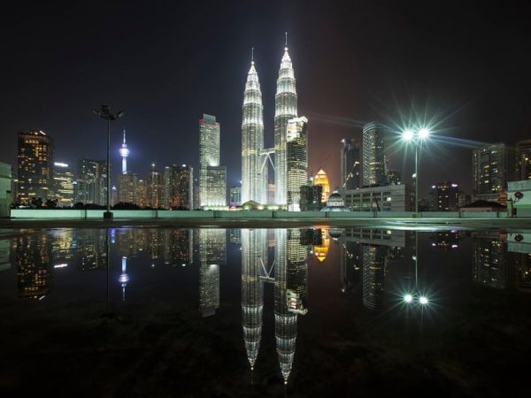 Statistics of Mobile Phone Usage in Malaysia [Infographic]